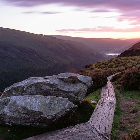Glendalough International Youth Hostel Laragh Exterior photo