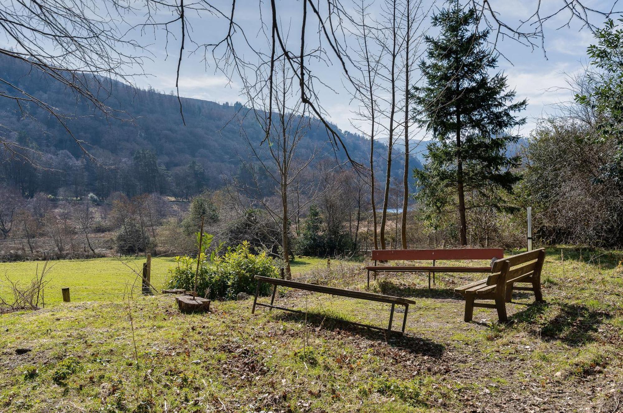 Glendalough International Youth Hostel Laragh Exterior photo