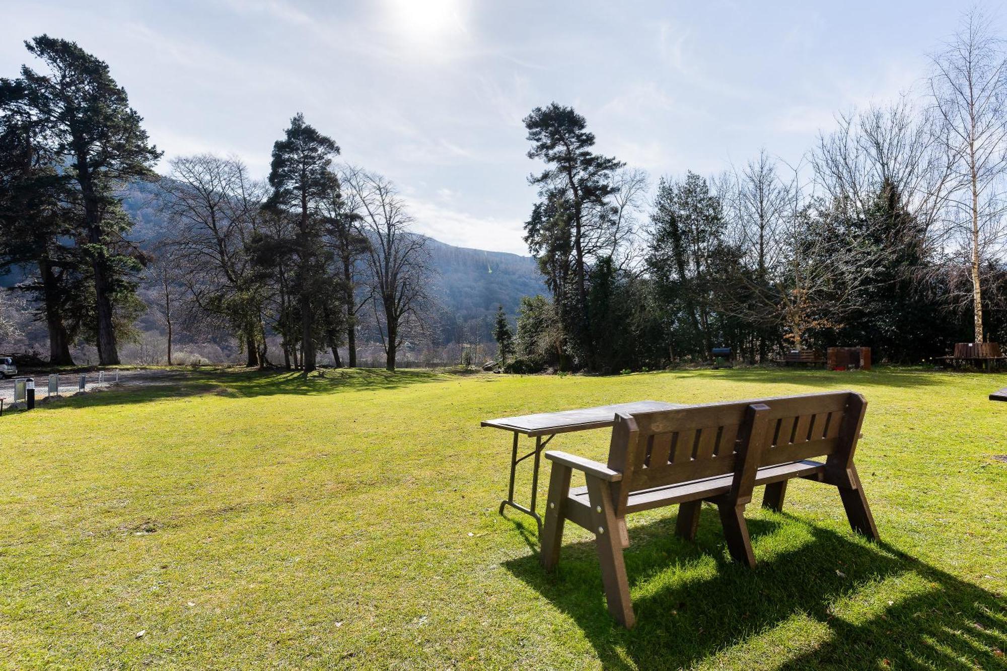 Glendalough International Youth Hostel Laragh Exterior photo